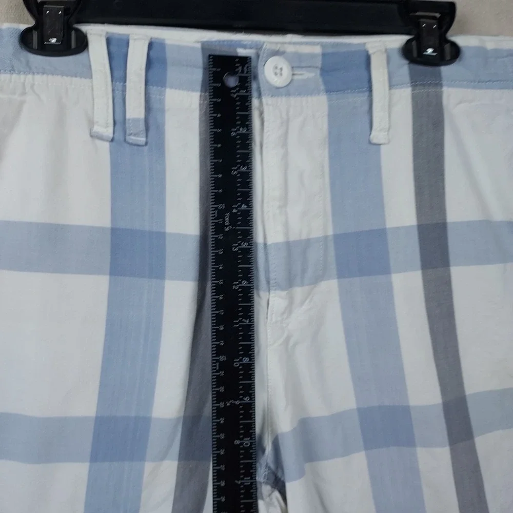 Urban Pipeline Shorts Mens 34 Classic Fit Blue Plaid CottonClassic casual...